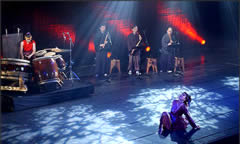 歌舞伎創始400年記念 太鼓新歌舞伎「阿国・わらう」